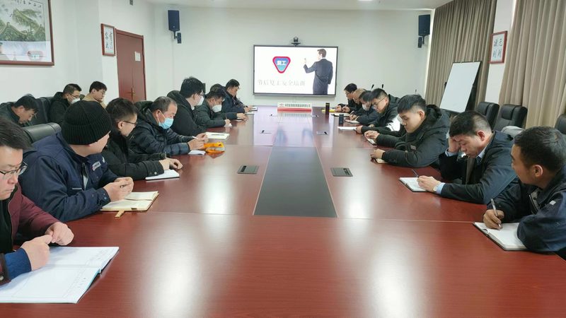 实操场地，成人技能培训的“实战舞台”**