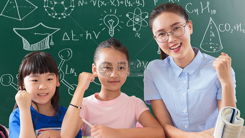 少儿编程线上课与线下课：揭秘差异，助你明智选择